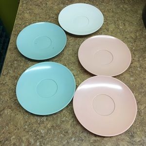 5 Vintage Sun Valley Melmac Saucers. White/Pk/Turq